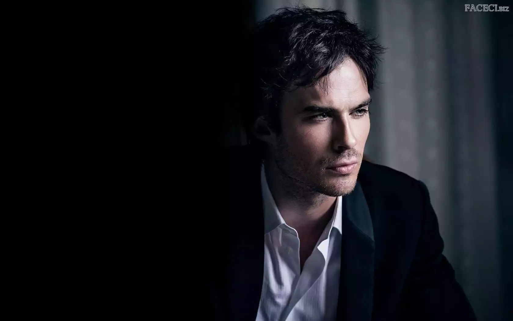 Ian Somerhalder, Koszula